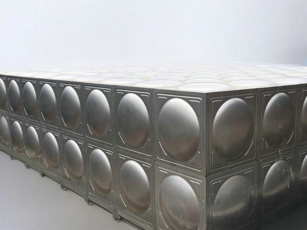 洛陽不同材質的消防水箱使用壽命有何差異？